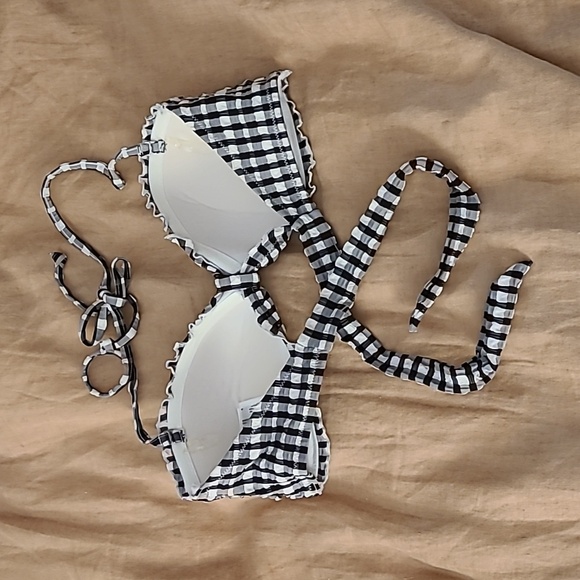 H&M Gingham Bikini Top - Picture 2 of 2
